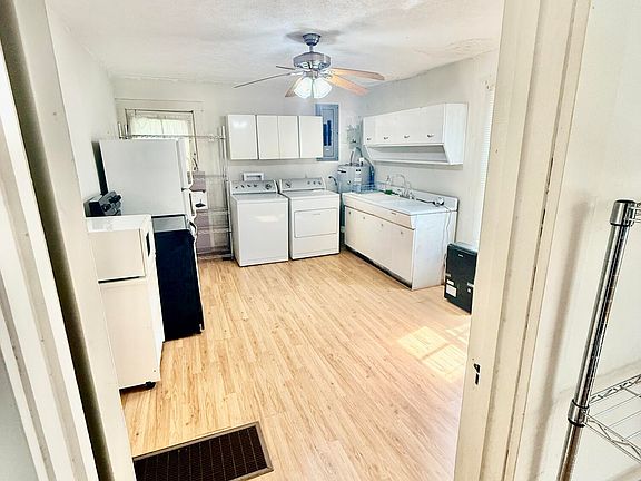 5th image of 169 Braxton Rd