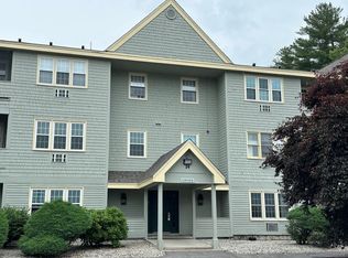 14 Flintlock Ln APT 22, Merrimack, NH 03054