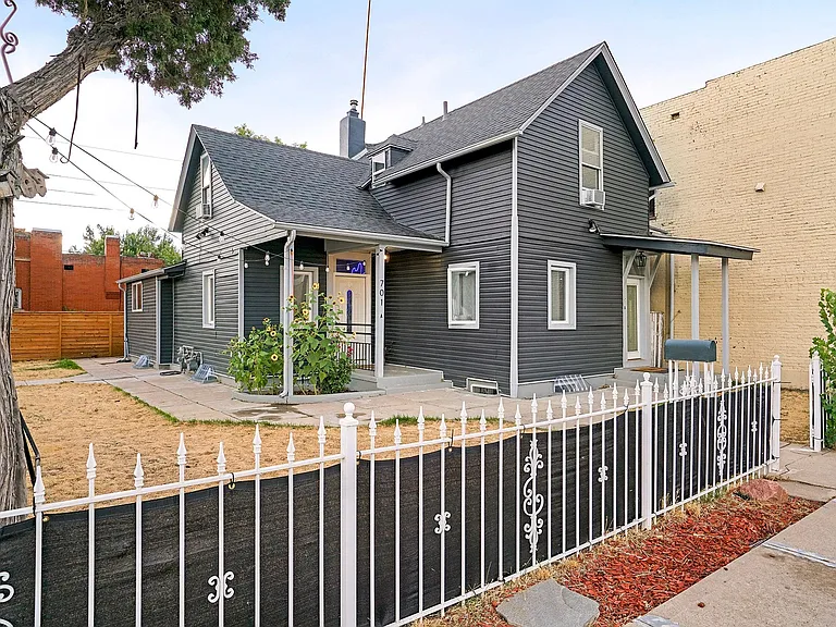701 N Galapago St #C — Photo 1