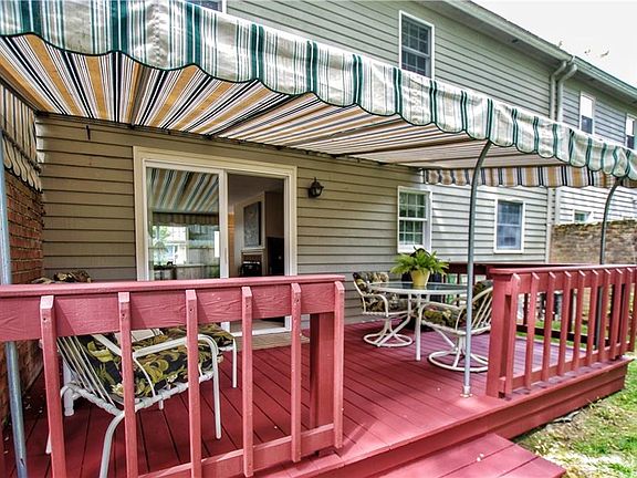 4th image of 8 Packard Garden Ct #8