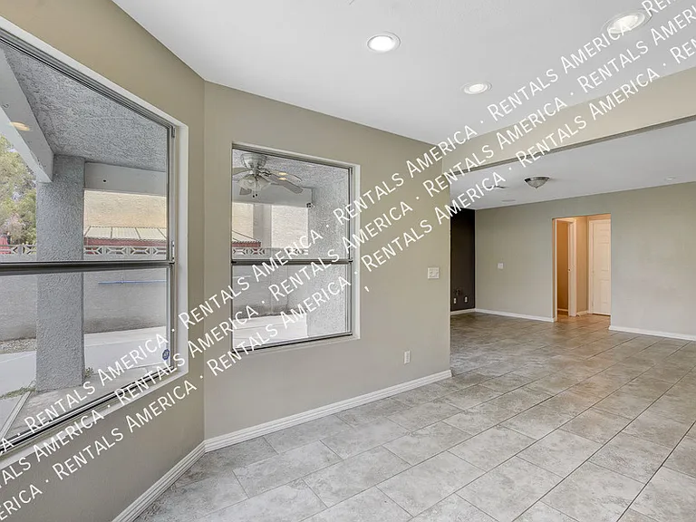 319 Simon Bolivar Dr — Photo 15