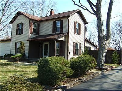 2nd image of 6836 Taywood Rd