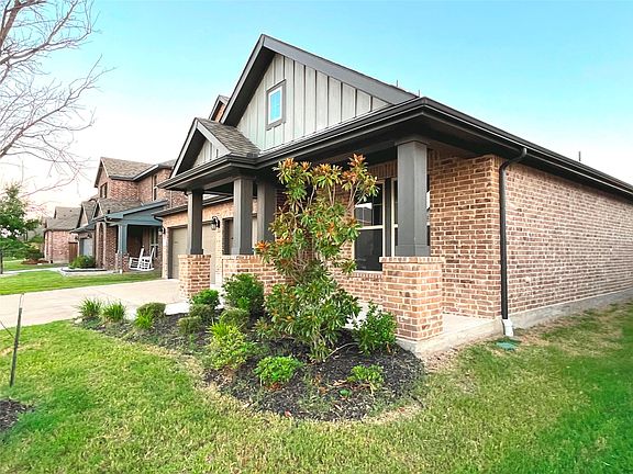 4th image of 1729 Whitney Dr