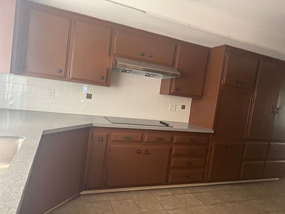 5th image of 17065 Ivy Ave #1
