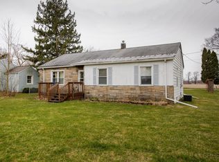 1056 S Kalamazoo Ave, Marshall, MI