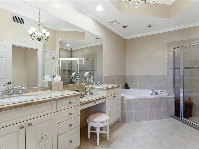 8023 Players Cove Dr #6-101 — Photo 21