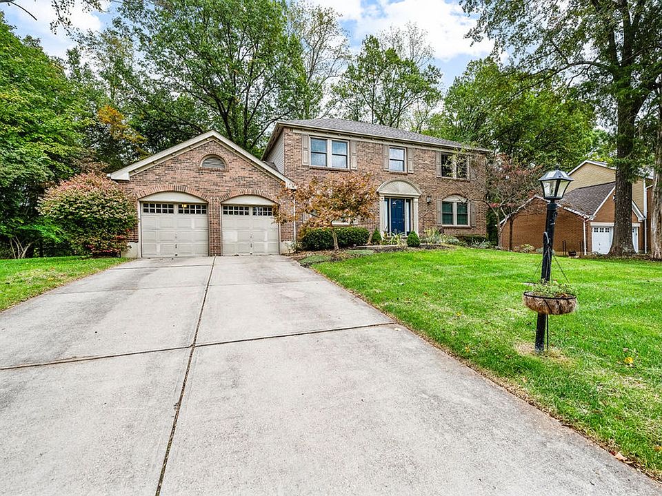 1st image of 118 Shingle Oak Dr