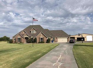 16611 SW 23rd St, El Reno, OK 73036