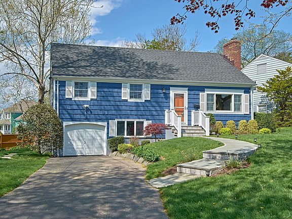 2nd image of 15 Burdsall Dr