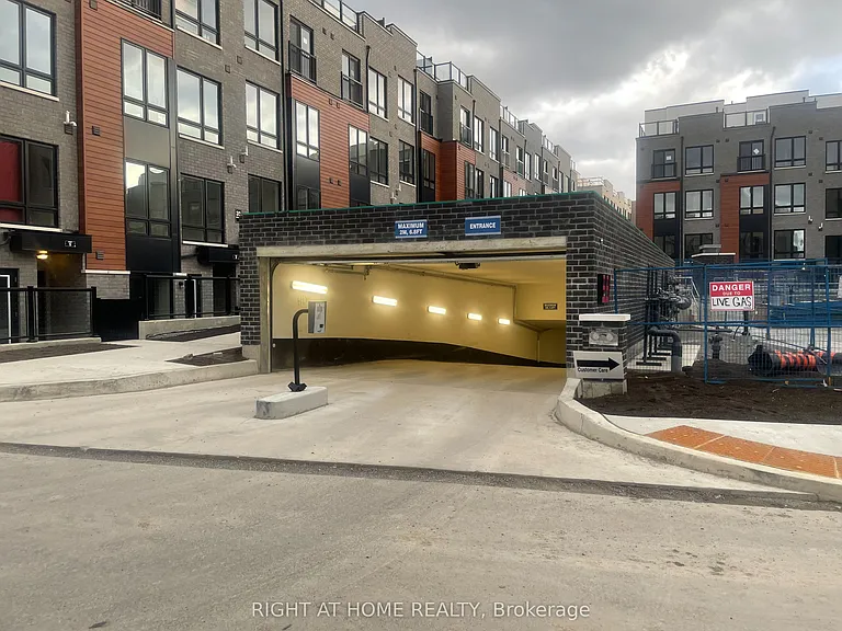 245 McLevin Ave #19 — Photo 14