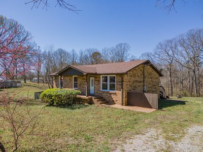9211 Bates Trl, Lyles, TN, 37098
