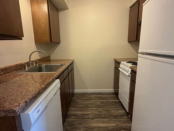 5th image of 503 N Emerson Ave APT 310