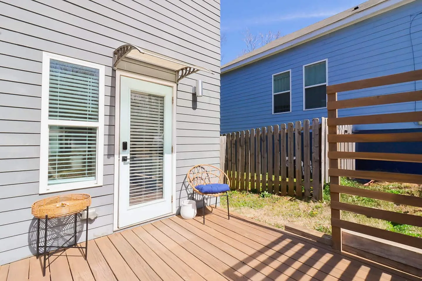 2 bed, 800 sqft, $2,100 — Photo 3