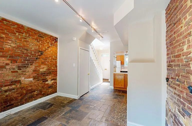 1108 Q St NW — Photo 10