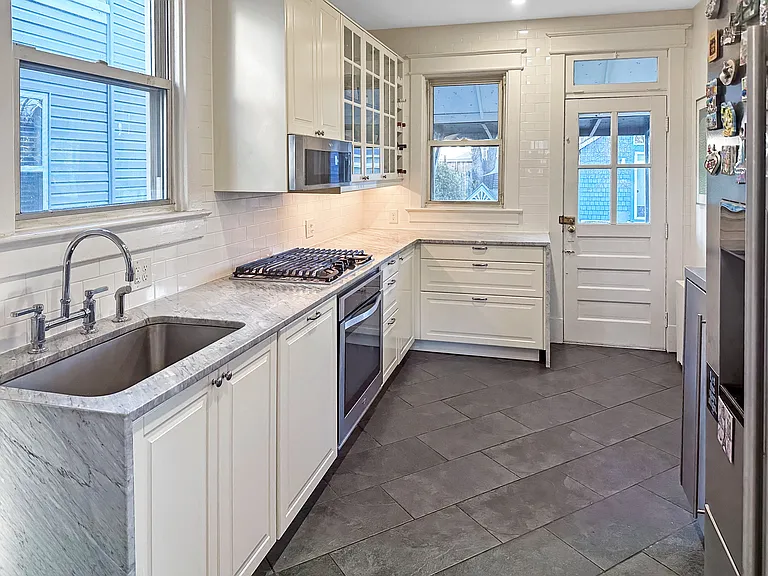 1209 Gallatin St NW — Photo 5