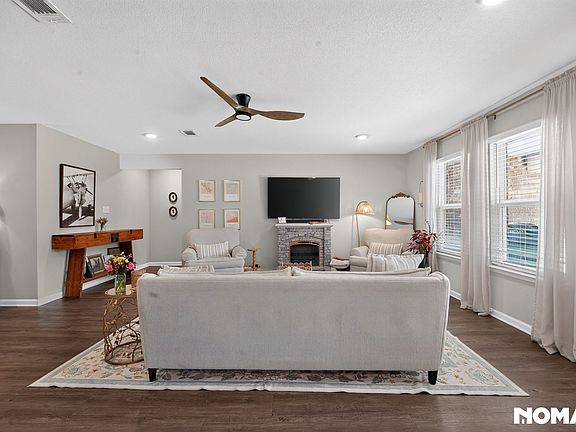 5th image of 1008 Enclave Cir