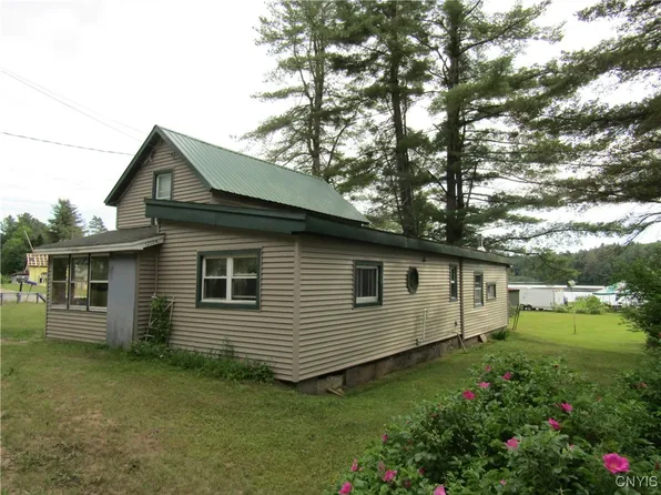 12109 Woodhull Rd, Forestport, NY 13338