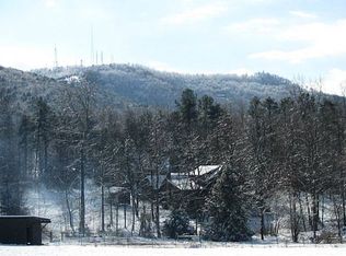 201 Wild Orchard Rd, Travelers Rest, SC 29690