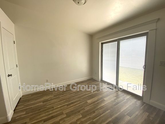 5th image of 3868 E Marble Dr