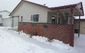 3rd image of 4301 W 181st St