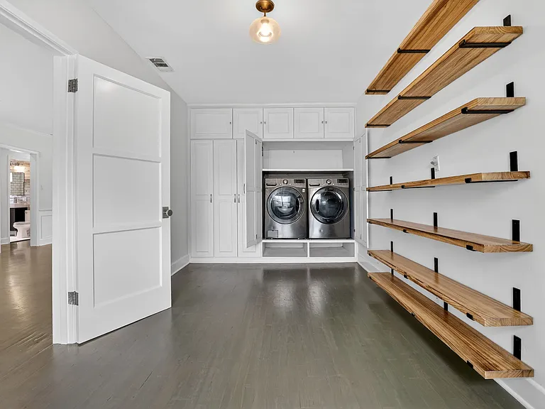 408 Kendall Ave — Photo 20