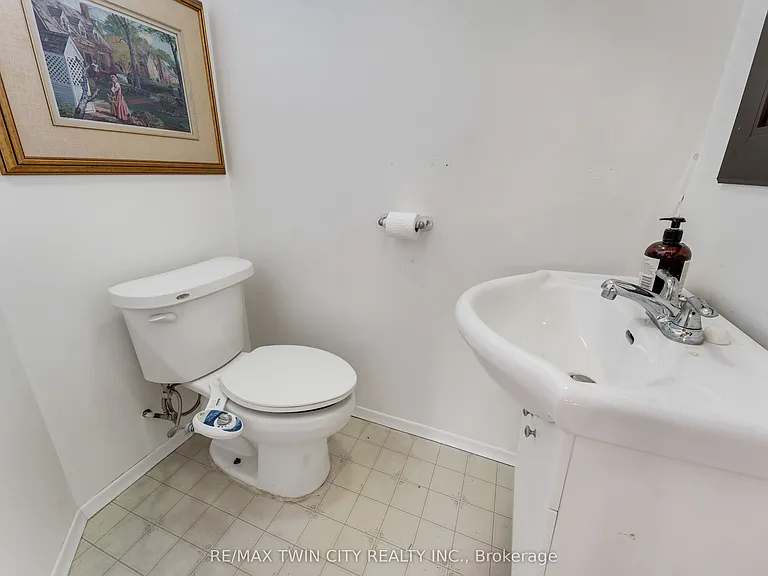 510 Edenbrook Pl — Photo 13