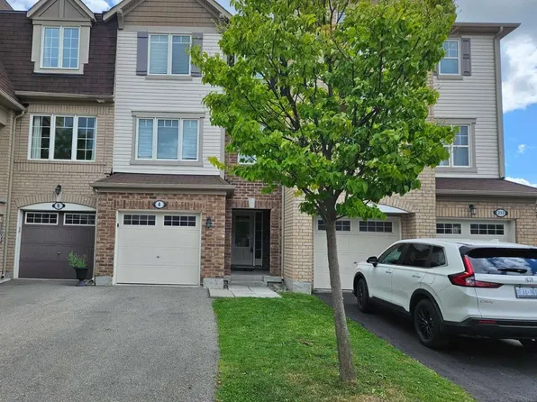 4 Colonel Frank Ching Cres, Brampton, ON L6Y 5W5