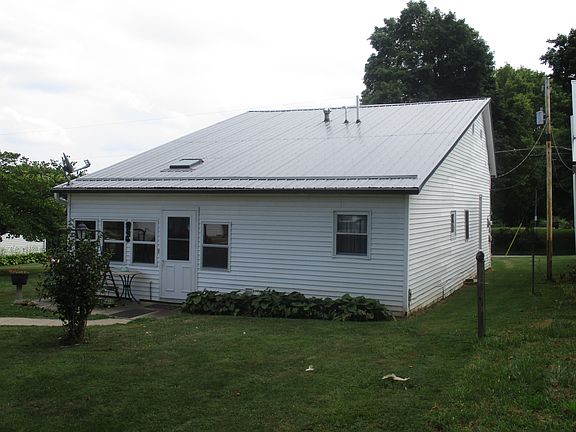 4th image of 511 W State St