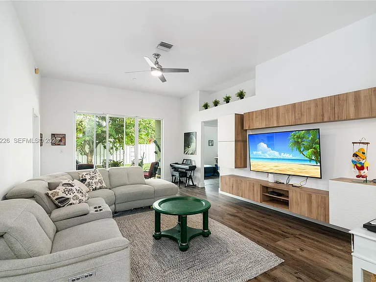 14275 NW 18th Pl — Photo 10