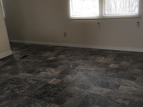 3rd image of 417 Scott And Dawson Ln