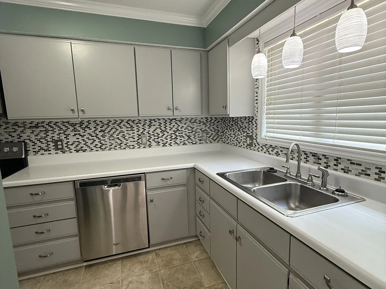 103A Sunshine Lane - A — Photo 2