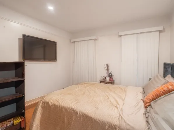 1390 Troy Avenue image 9 of 38