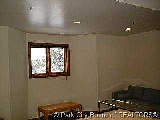 4th image of 1583 Lakeside Cir #1583