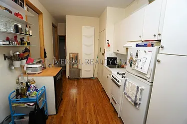 Rented by Universal Realty Group