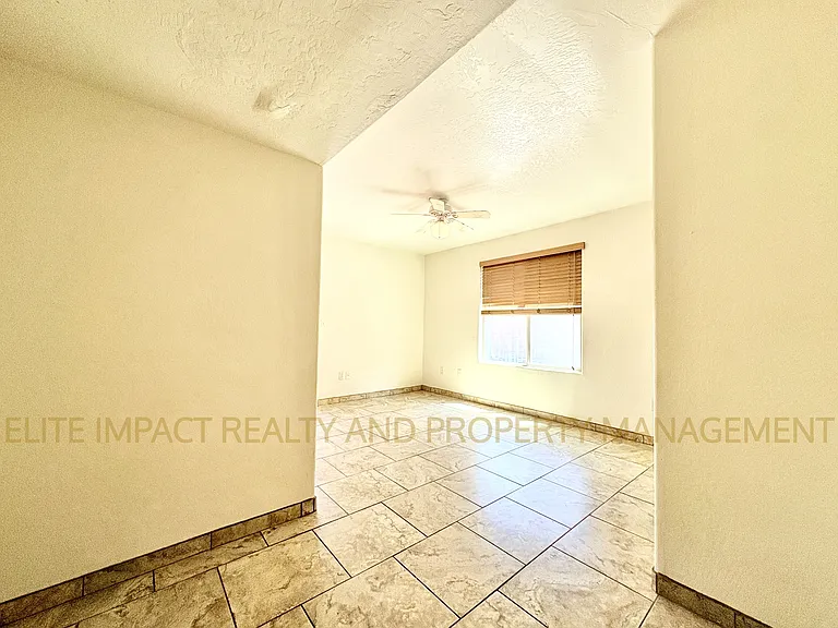 1628 N Venice Ave #1-4 — Photo 14
