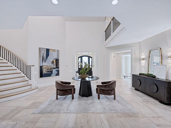 5th image of 20 Natoma Dr