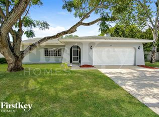 1794 E Groveleaf Ave, Palm Harbor, FL 34683