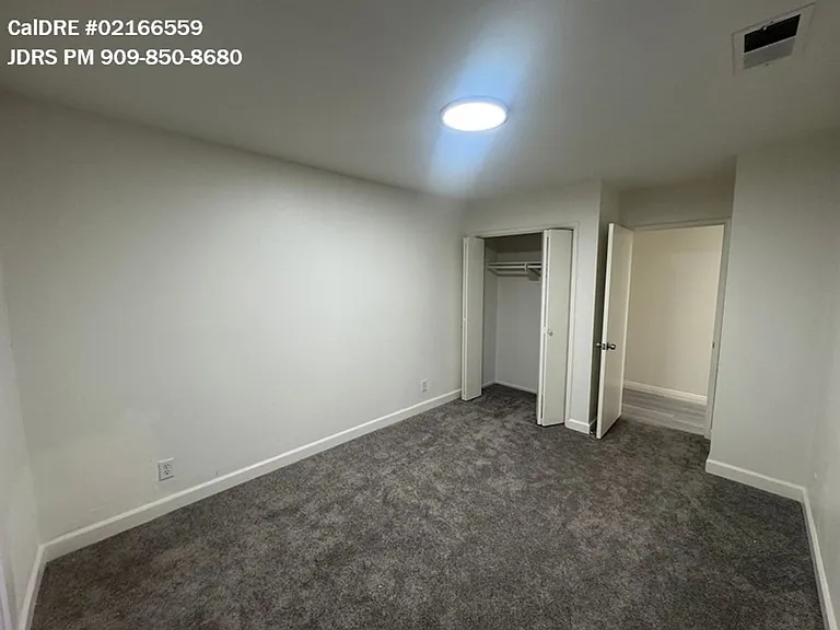 18417 Santar St — Photo 9