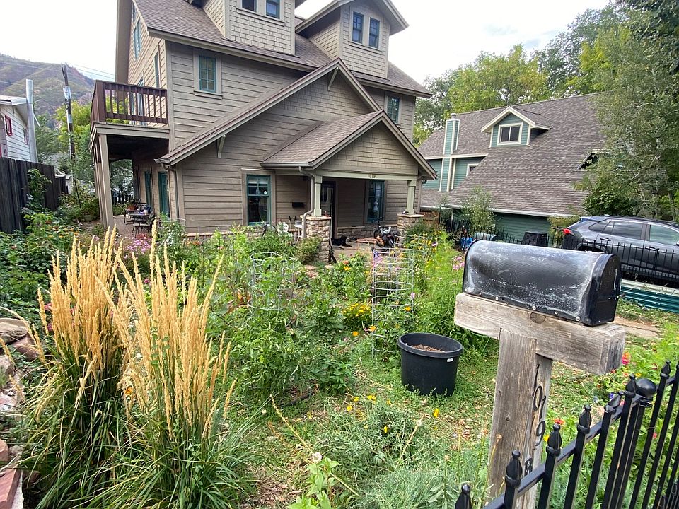 1st image of 1019 Bennett Ave Unit A