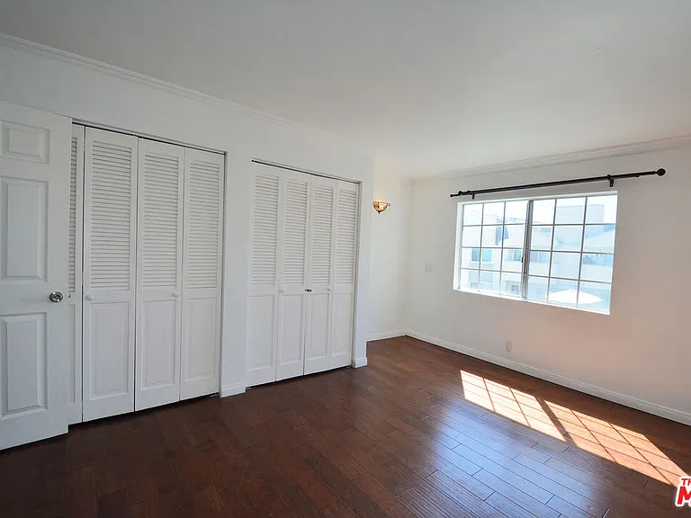 618 N Howard St #241 — Photo 15