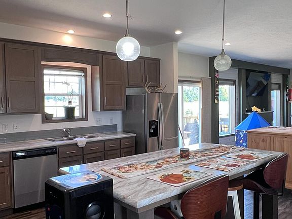 5th image of 11144 Dingess Rd