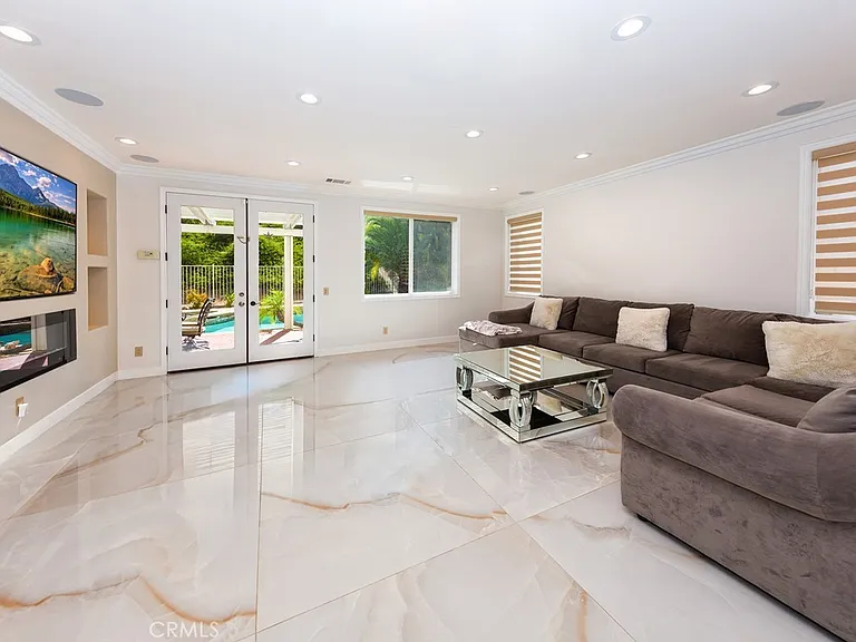 28408 N Hidden Hills Dr — Photo 5