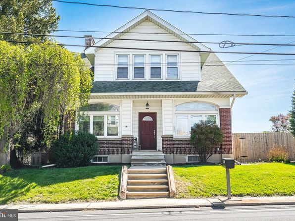935 N Brookside Rd, Allentown, PA 18106