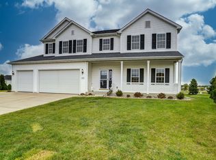 6412 Carnation Ct, Racine, WI 53406