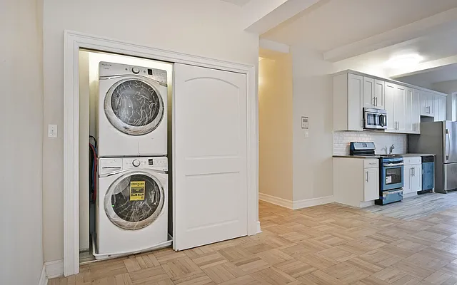 Sold by REMAX Distinguished Homes | media 2