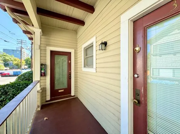 1117 22nd Street, 1117 22nd St APT 2, Sacramento, CA 95816