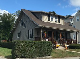 17 Dartmouth St, Taunton, MA 02780