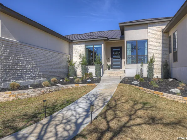 1327 Via Principale, New Braunfels, TX 78132