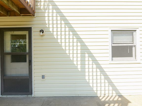 3rd image of 3131 Moreau View Dr #C