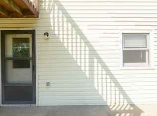 3131 Moreau View Dr APT C, Jefferson City, MO 65101